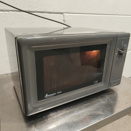 Microwave Amana 1000